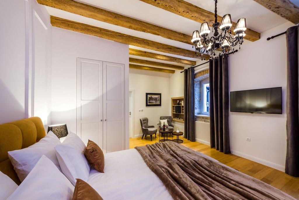 Emporio Boutique Suite ซาดาร์ ภายนอก รูปภาพ