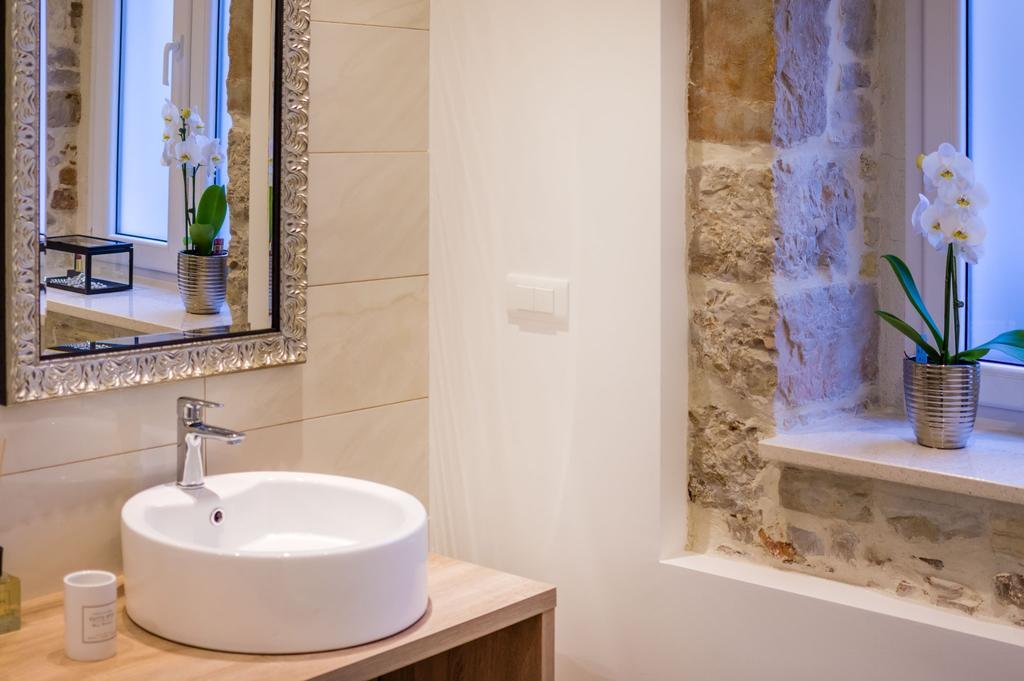 Emporio Boutique Suite ซาดาร์ ภายนอก รูปภาพ