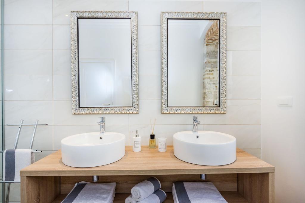 Emporio Boutique Suite ซาดาร์ ภายนอก รูปภาพ